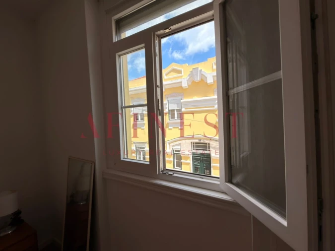 Moradia T4 para Venda em Areeiro Foto 10