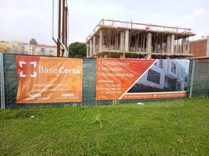 Apartamento T2 para Venda em Azambuja Foto 17