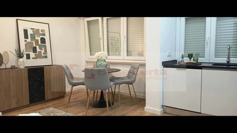 Apartamento T2 para Venda em Benfica Foto 23