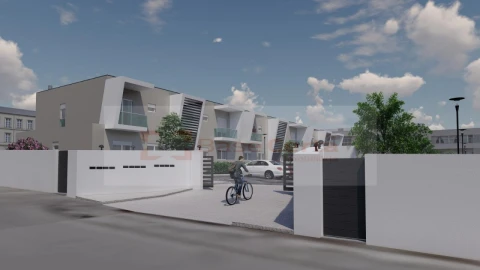 Moradia T3 para Venda em Azambuja