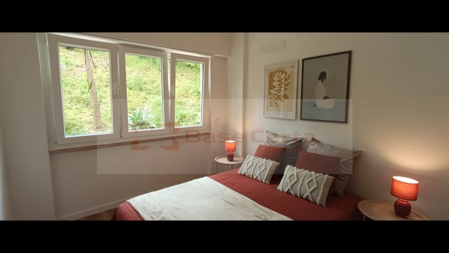 Apartamento T2 para Venda em Benfica Foto 12