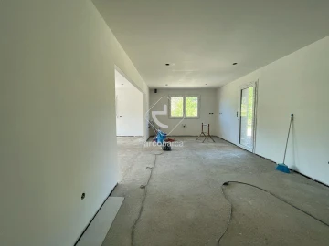 Moradia T3 para Venda em Arcos de Valdevez (São Paio) e Giela