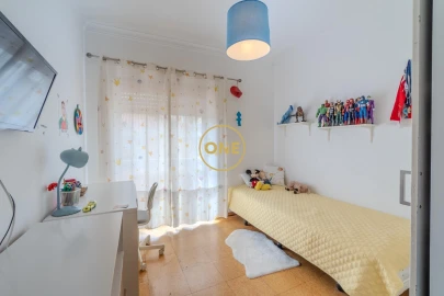 Apartamento T3 para Venda em Almada, Cova da Piedade, Pragal e Cacilhas