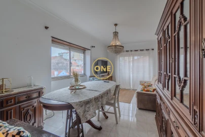 Apartamento T3 para Venda em Almada, Cova da Piedade, Pragal e Cacilhas