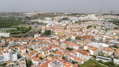 Apartamento T3 para Venda em Almada, Cova da Piedade, Pragal e Cacilhas