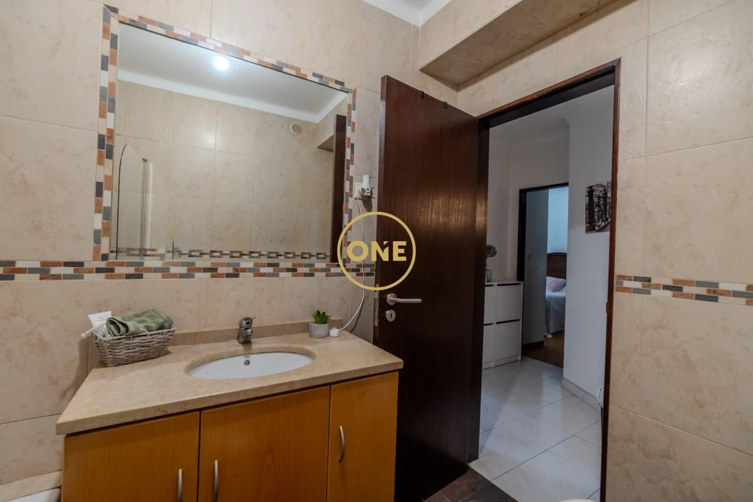 Apartamento T3 para Venda em Almada, Cova da Piedade, Pragal e Cacilhas Foto 18