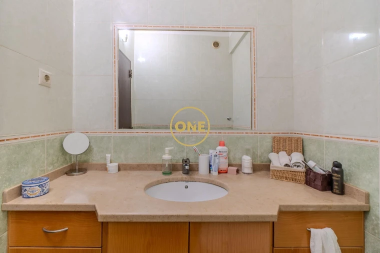 Apartamento T3 para Venda em Almada, Cova da Piedade, Pragal e Cacilhas Foto 10