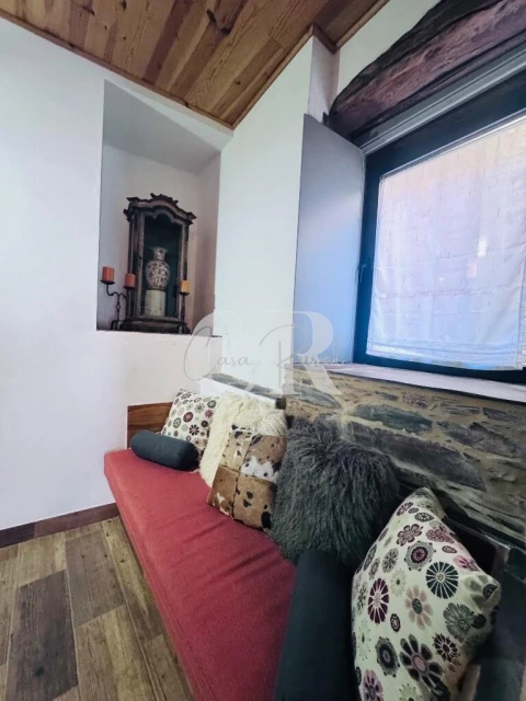 Moradia T2 para Venda em Castanheira de Pêra e Coentral