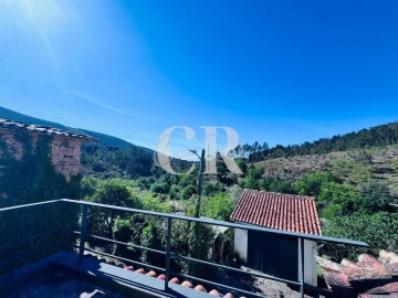 Moradia T2 para Venda em Castanheira de Pêra e Coentral