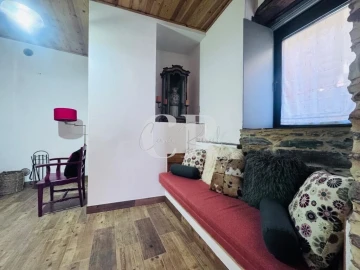 Moradia T2 para Venda em Castanheira de Pêra e Coentral