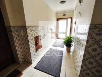 Apartamento T3 para Venda em Lordelo