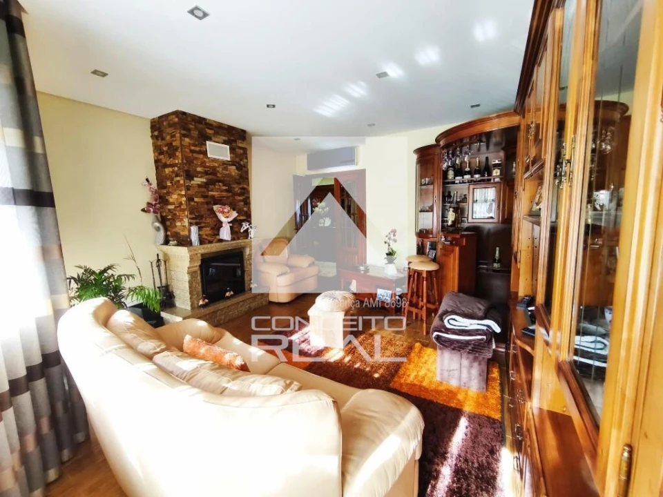 Apartamento T3 para Venda em Lordelo Foto 10