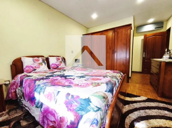 Apartamento T3 para Venda em Lordelo Foto 24