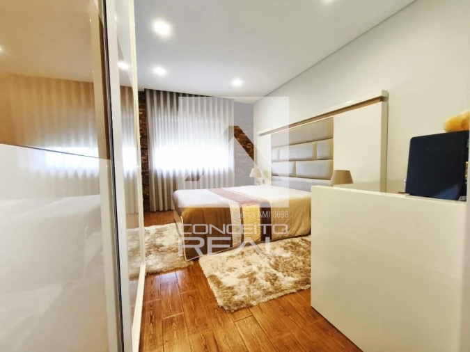 Apartamento T3 para Venda em Lordelo Foto 17