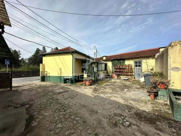 Moradia T6 para Venda em Castêlo da Maia