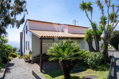 Moradia T3 para Venda em São Roque