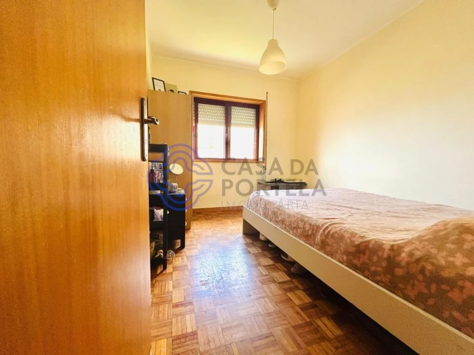 Apartamento T3 para Venda em Vilar de Andorinho Foto 14