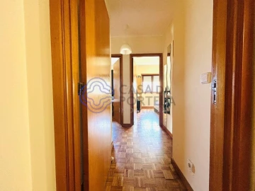 Apartamento T3 para Venda em Vilar de Andorinho