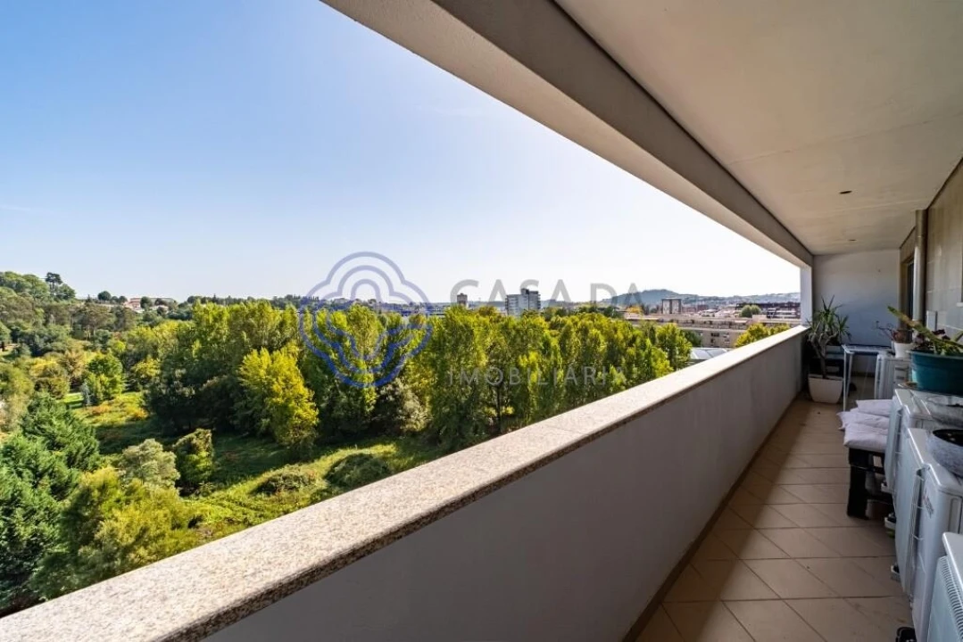 Apartamento T4 para Venda em Antas e Abade de Vermoim Foto 10
