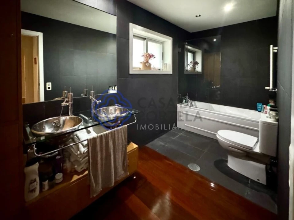 Apartamento T4 para Venda em Antas e Abade de Vermoim Foto 16