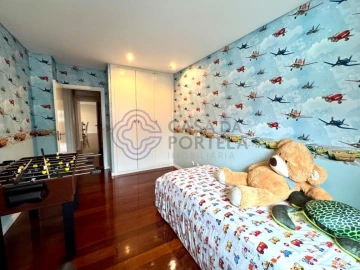 Apartamento T4 para Venda em Antas e Abade de Vermoim