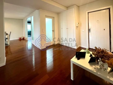 Apartamento T4 para Venda em Antas e Abade de Vermoim