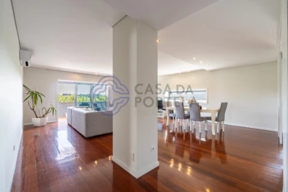 Apartamento T4 para Venda em Antas e Abade de Vermoim