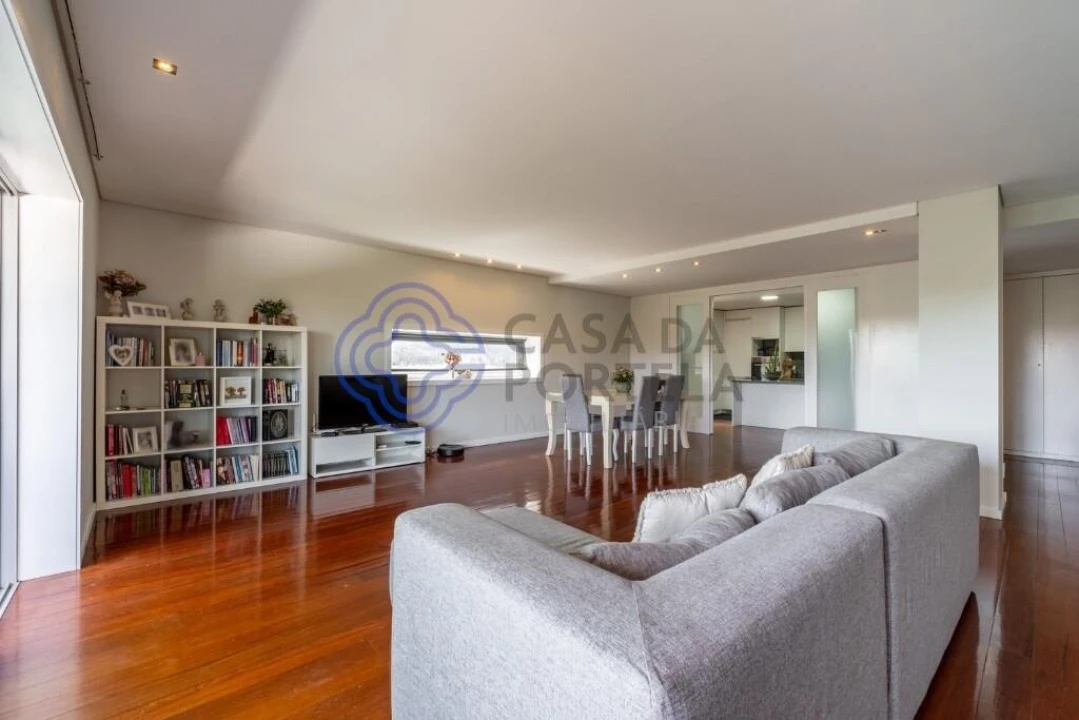 Apartamento T4 para Venda em Antas e Abade de Vermoim Foto 7