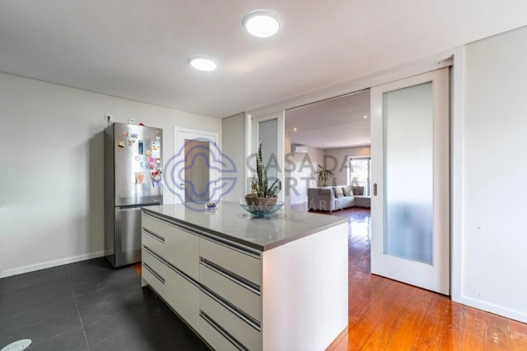 Apartamento T4 para Venda em Antas e Abade de Vermoim Foto 14