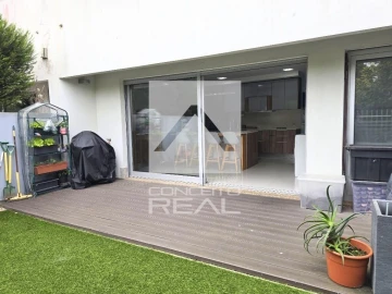 Moradia T3 para Venda em Azurara