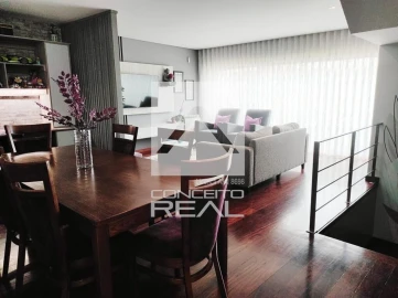 Moradia T3 para Venda em Azurara