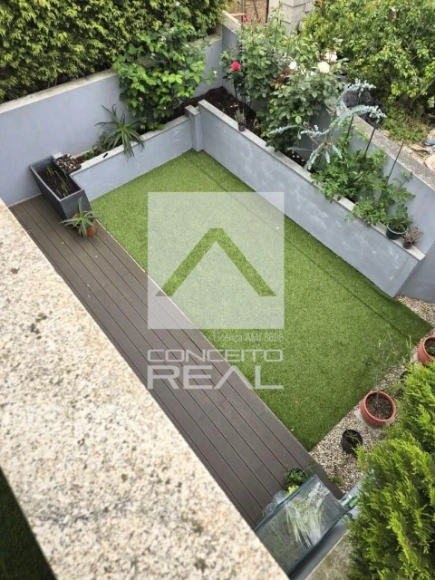 Moradia T3 para Venda em Azurara