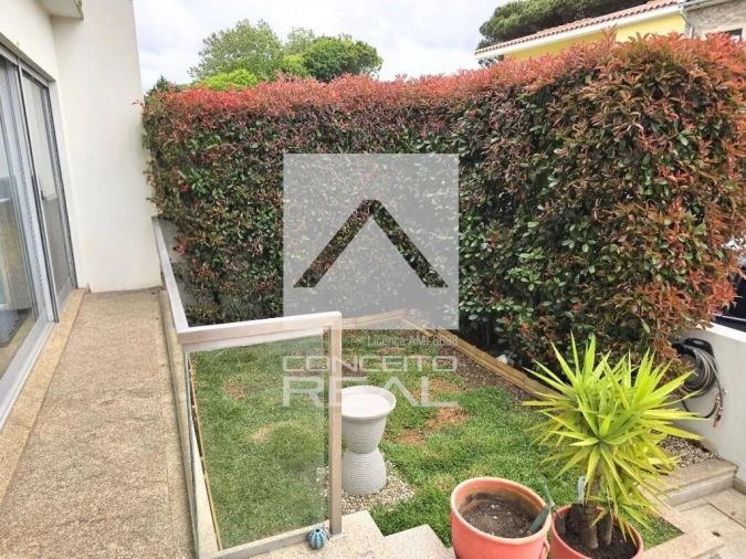 Moradia T3 para Venda em Azurara Foto 4