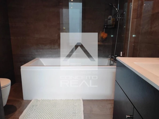 Moradia T3 para Venda em Azurara Foto 22