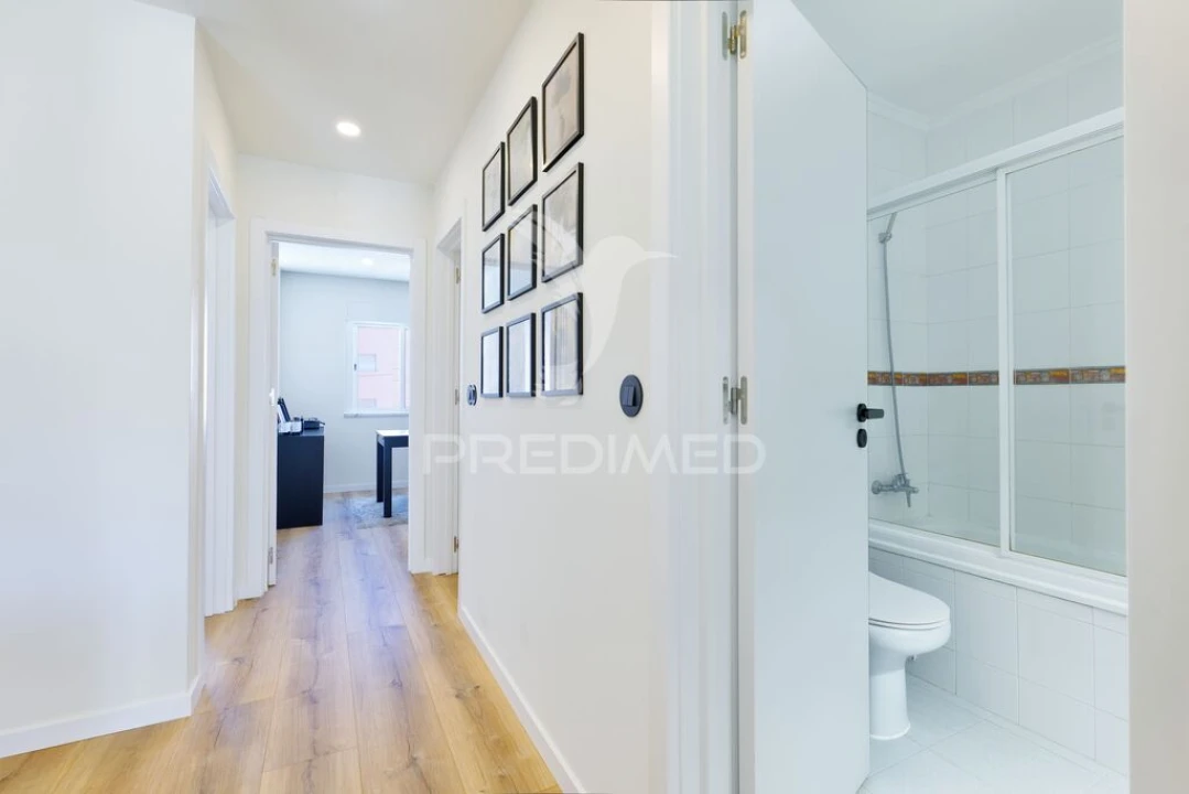 Apartamento T3 para Venda em Loures Foto 6