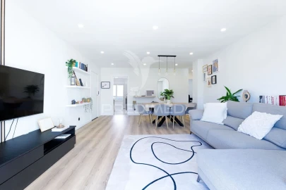 Apartamento T3 para Venda em Loures