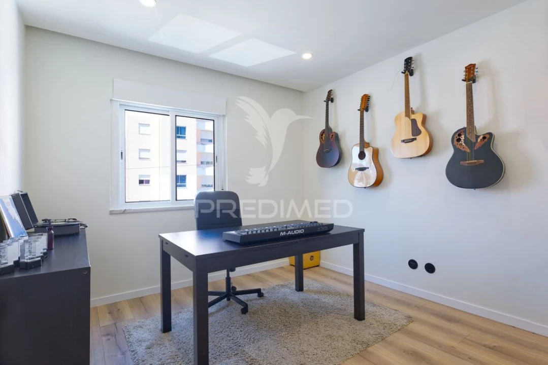 Apartamento T3 para Venda em Loures Foto 10