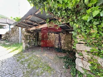 Moradia T2 para Venda em Vila Chã (São João Baptista e Santiago)