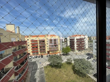 Quarto para Arrendamento em Seixal, Arrentela e Aldeia de Paio Pires