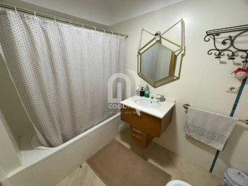 Quarto para Arrendamento em Seixal, Arrentela e Aldeia de Paio Pires