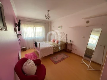 Quarto para Arrendamento em Seixal, Arrentela e Aldeia de Paio Pires