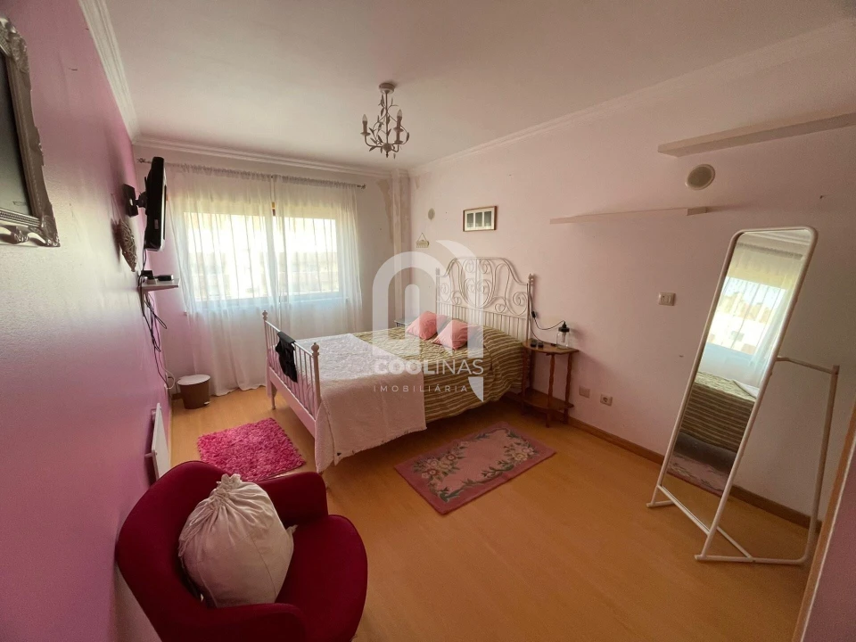 Quarto para Arrendamento em Seixal, Arrentela e Aldeia de Paio Pires Foto 1
