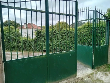 Moradia T4 para Venda em Furnas