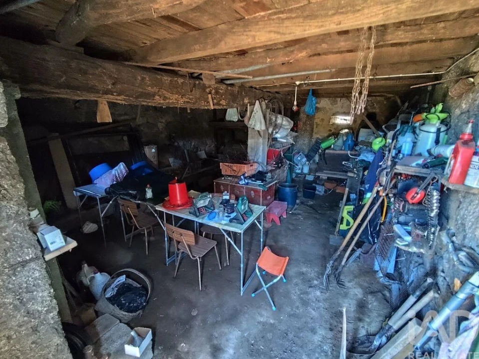 Moradia T3 para Venda em Midões Foto 9