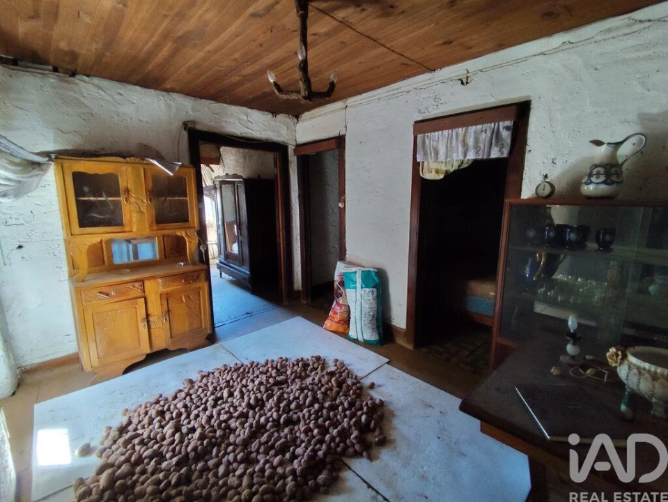 Moradia T3 para Venda em Midões Foto 17