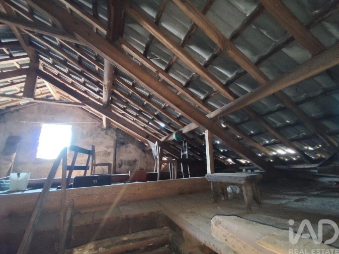 Moradia T3 para Venda em Midões Foto 18