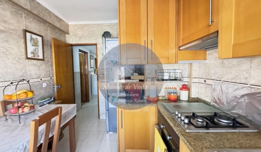 Apartamento T2 para Venda em Barreiro e Lavradio Foto 3