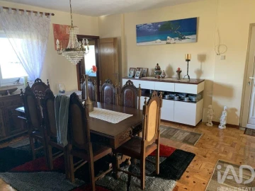 Quinta T4 para Venda em Sabrosa