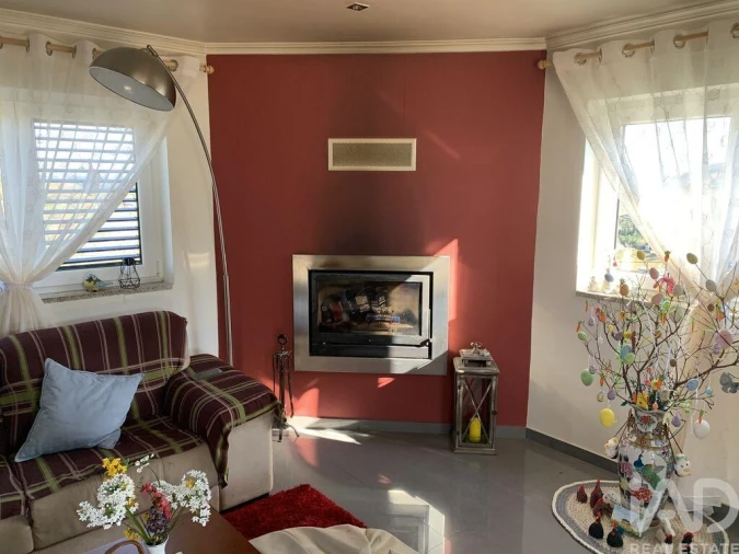 Quinta T4 para Venda em Sabrosa Foto 13