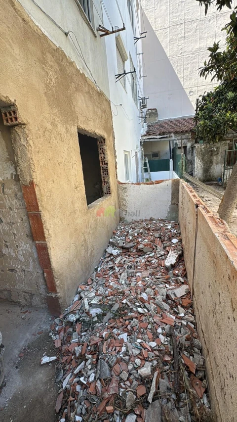 Apartamento T1 para Venda em Barreiro e Lavradio